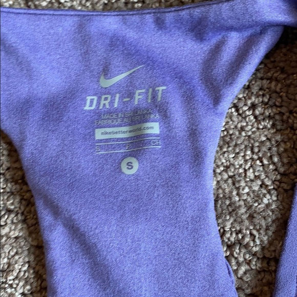 Workout tank - Picture 2 of 4